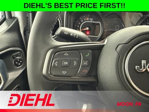 New 2026 Jeep Gladiator Rubicon w/ Steel Power Dome Hood Package AWD/4WD image 23
