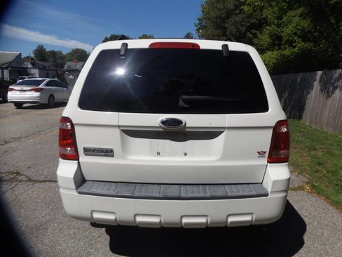 Used 2009 Ford Escape XLT FWD image 4