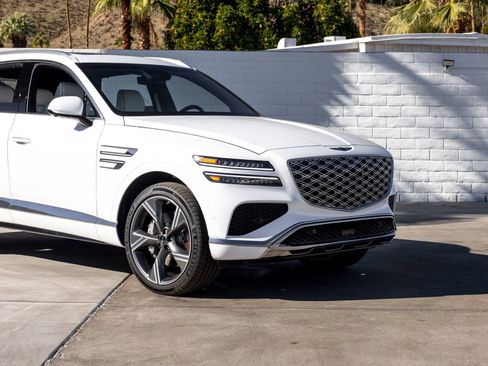 New 2026 Genesis GV80 3.5T Prestige image 3