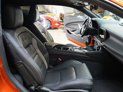Used 2022 Chevrolet Camaro SS RWD image 38