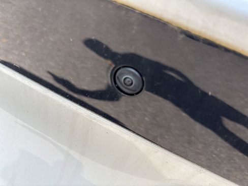 Used 2023 Subaru Solterra AWD image 34