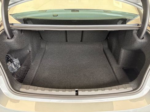 Used 2025 BMW 330i Sedan RWD image 14