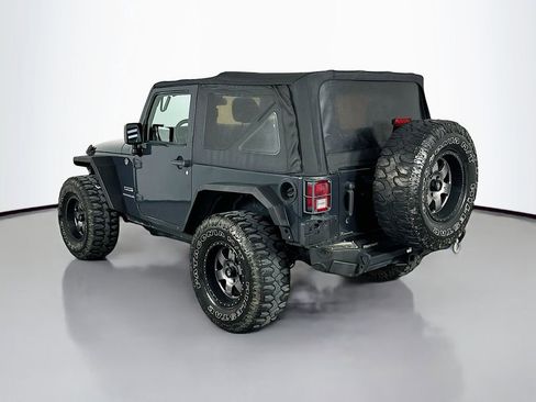 Used 2017 Jeep Wrangler Sport w/ Quick Order Package 24S AWD/4WD image 5