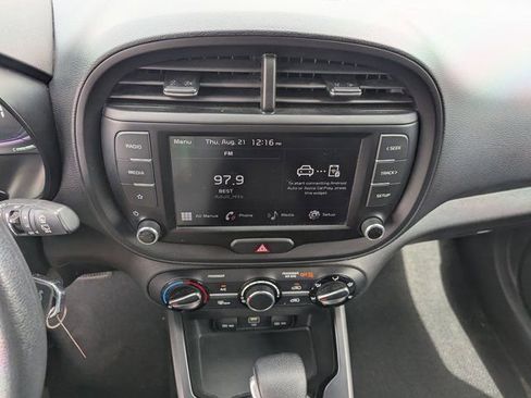 Used 2023 Kia Soul LX w/ Option Group 015 image 14