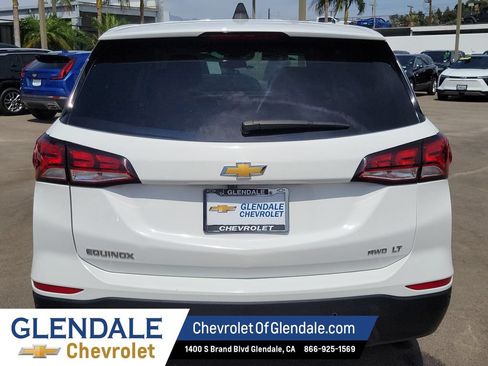 Certified 2024 Chevrolet Equinox LT AWD/4WD image 12