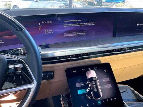 Used 2025 Cadillac Escalade IQ Sport 2 image 6