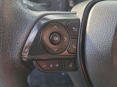 Used 2023 Toyota Corolla LE image 28