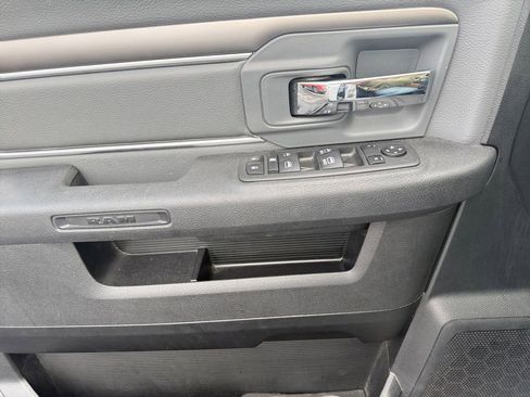 Certified 2024 RAM 1500 Classic SLT image 28