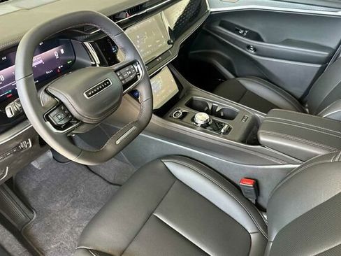 New 2025 Jeep Wagoneer S Limited image 7