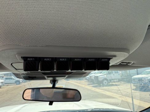 New 2024 Ford F350 XL w/ XL Chrome Package image 21