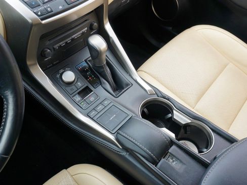 Used 2015 Lexus NX 200t FWD image 13