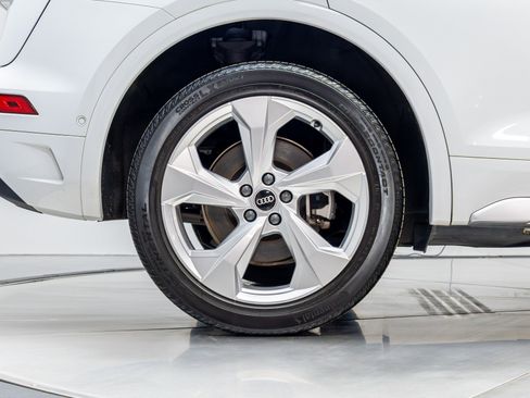 Used 2021 Audi Q5 Prestige image 18