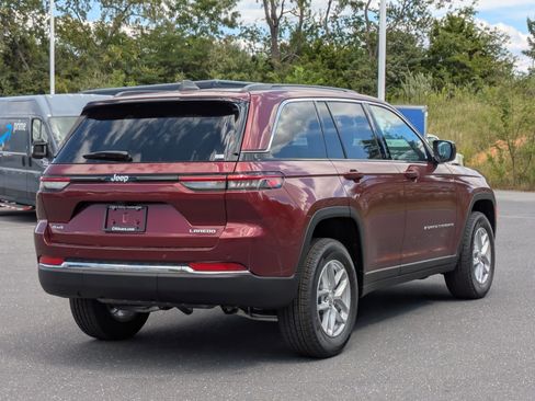 New 2025 Jeep Grand Cherokee Laredo X w/ Luxury Tech Group I image 5