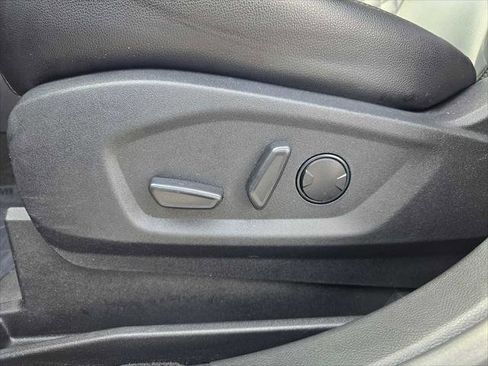 Used 2024 Ford Edge Titanium image 27