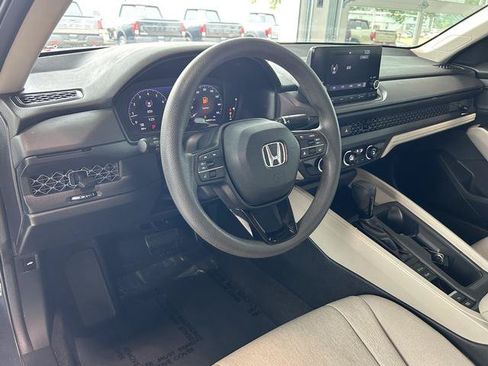 Certified 2023 Honda Accord LX image 16