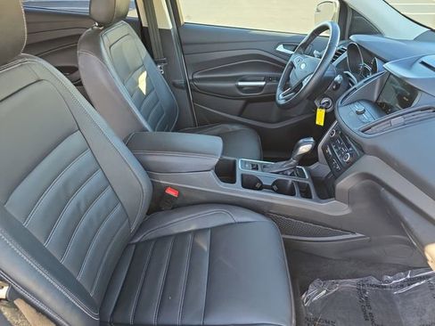 Used 2018 Ford Escape SEL image 10