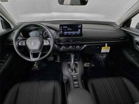 New 2026 Honda HR-V EX-L image 21