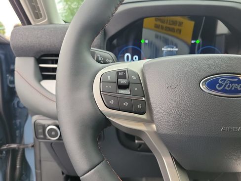 New 2026 Ford Explorer Active w/ Active Comfort Package AWD/4WD image 24