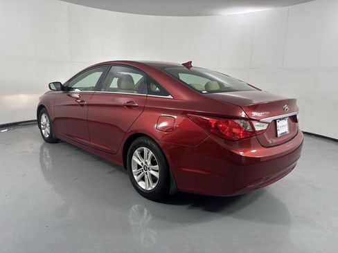 Used 2012 Hyundai Sonata GLS w/ Popular Equipment Pkg FWD image 30