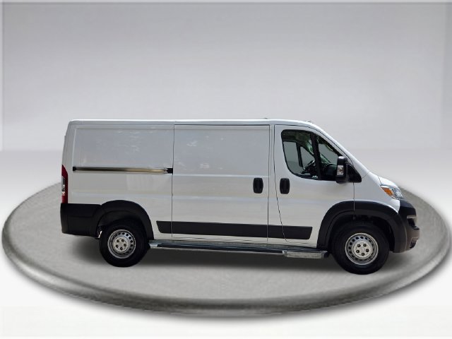 Used 2025 RAM ProMaster 2500 w/ U-Haul Equipment Group FWD image 9