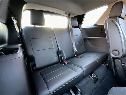 Used 2019 Chevrolet Traverse Premier image 18