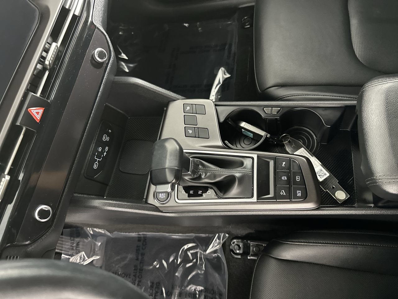 Certified 2026 Kia Sportage SX FWD image 9