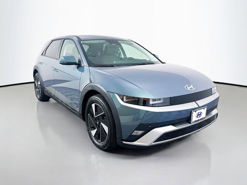 New 2026 Hyundai Ioniq 5 SEL image 3