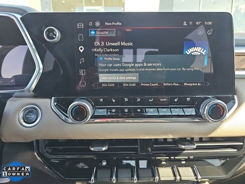 Used 2025 GMC Canyon Denali AWD/4WD image 20