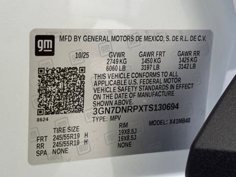 New 2026 Chevrolet Equinox EV LT FWD image 42