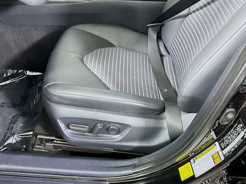Certified 2024 Toyota Camry SE image 23