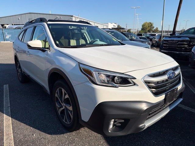 Used 2020 Subaru Outback Limited w/ Popular Package #2 AWD/4WD image 3