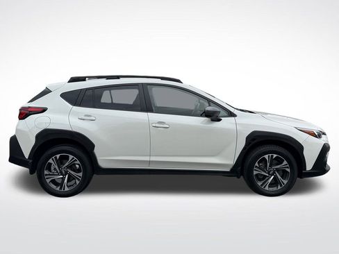 Used 2024 Subaru Crosstrek 2.0i Premium image 7