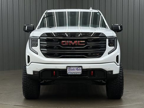 Used 2026 GMC Sierra 1500 AT4 w/ AT4 Premium Package AWD/4WD image 8