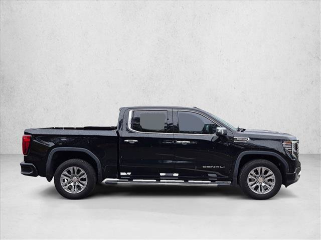 Used 2023 GMC Sierra 1500 Denali RWD image 4