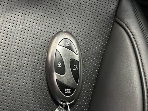 Used 2025 Hyundai Santa Fe Calligraphy AWD/4WD image 44