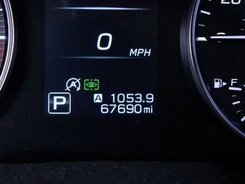 Used 2023 Subaru Outback Limited image 5