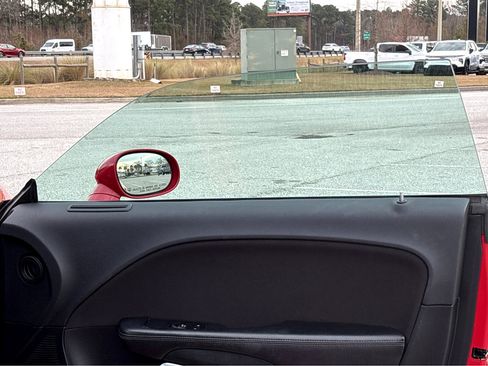 Used 2015 Dodge Challenger SXT w/ Driver Convenience Group image 11