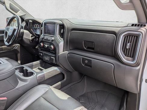 Used 2019 Chevrolet Silverado 1500 LTZ AWD/4WD image 14