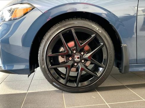 Used 2025 Honda Civic Sport image 7
