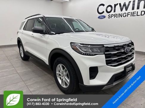 New 2026 Ford Explorer Active image 6