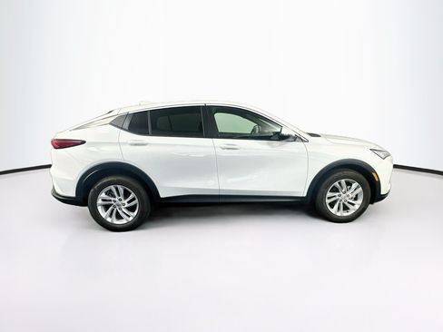 Used 2026 Buick Envista Preferred FWD image 10