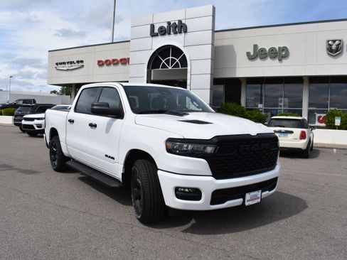 New 2026 RAM 1500 Express AWD/4WD image 1