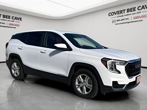 Certified 2024 GMC Terrain SLE image 1