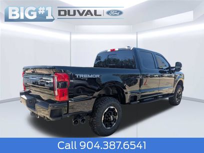 New 2026 Ford F250 Platinum w/ Tremor Off-Road Package