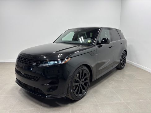 New 2027 Land Rover Range Rover Sport Dynamic SE AWD/4WD image 1