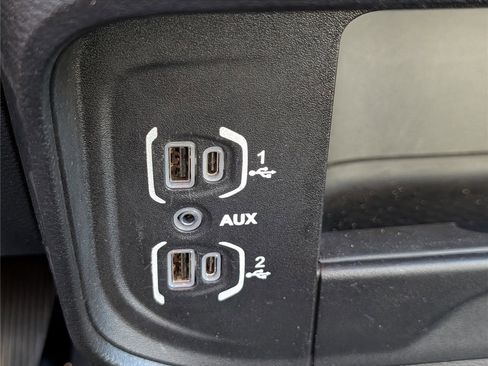 Used 2023 RAM 2500 Big Horn w/ Level 1 Equipment Group image 24