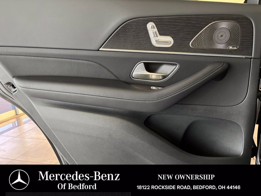 Used 2026 Mercedes-Benz GLS 450 4MATIC image 14