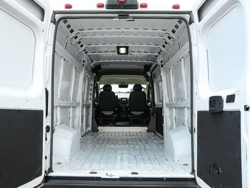 Used 2024 RAM ProMaster 2500 w/ Convenience Group FWD image 48
