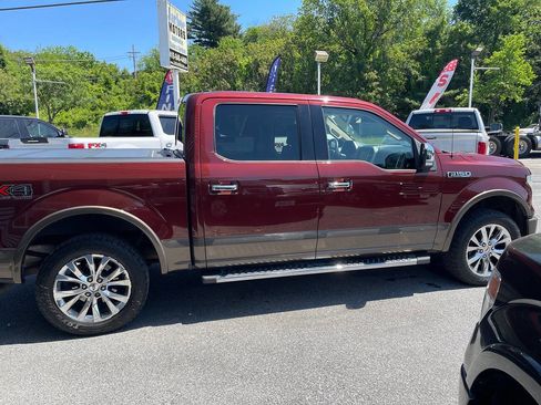 Used 2015 Ford F150 Lariat w/ Equipment Group 502A Luxury AWD/4WD image 11