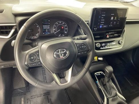 Used 2025 Toyota Corolla SE FWD image 20
